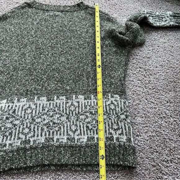 Ecote Tunic Sweater - Picture 2 of 9